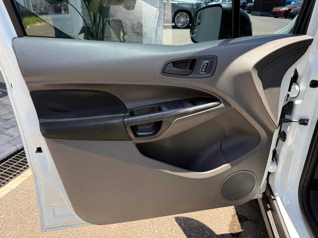 Used 2019 Ford Transit Connect XL FWD image 25