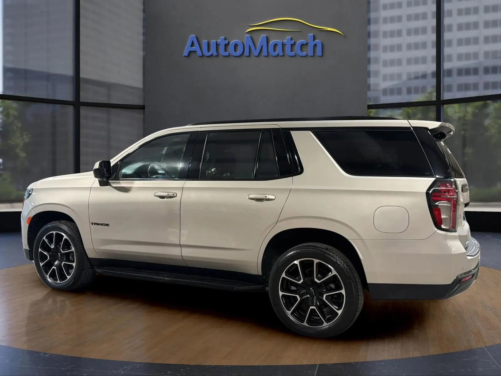Used 2022 Chevrolet Tahoe RST AWD/4WD image 8