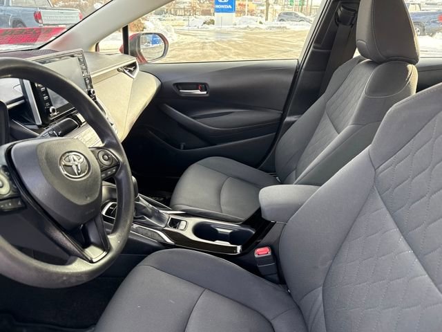 Used 2021 Toyota Corolla LE image 13