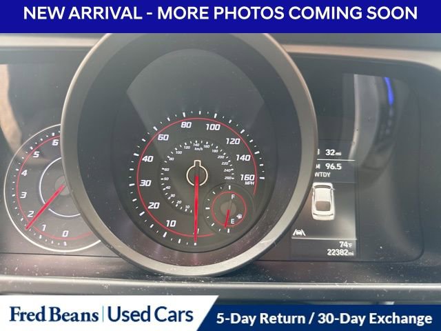 Used 2023 Hyundai Elantra SEL image 9