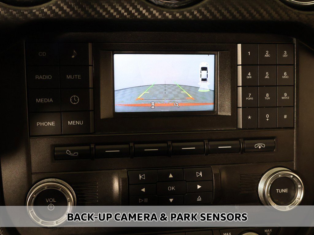 Used 2017 Ford Mustang Coupe image 3