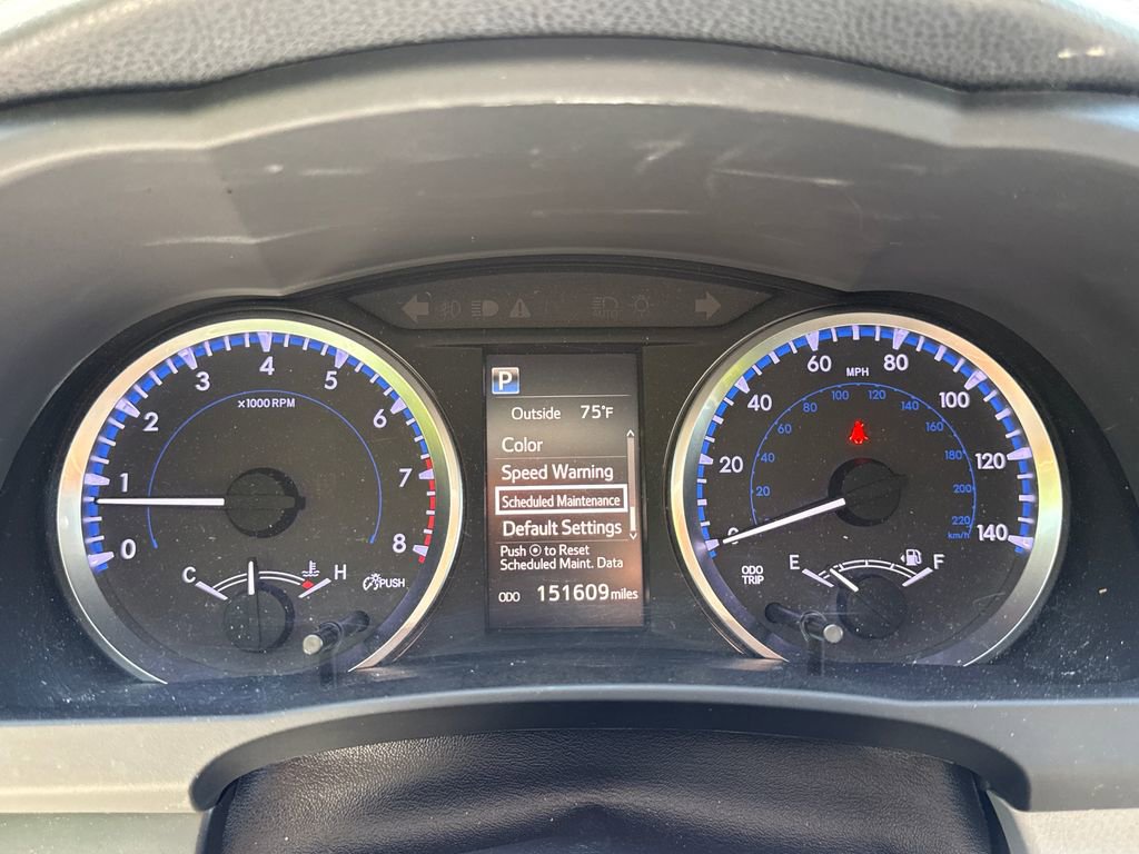 Used 2018 Toyota Highlander Plus AWD/4WD image 21