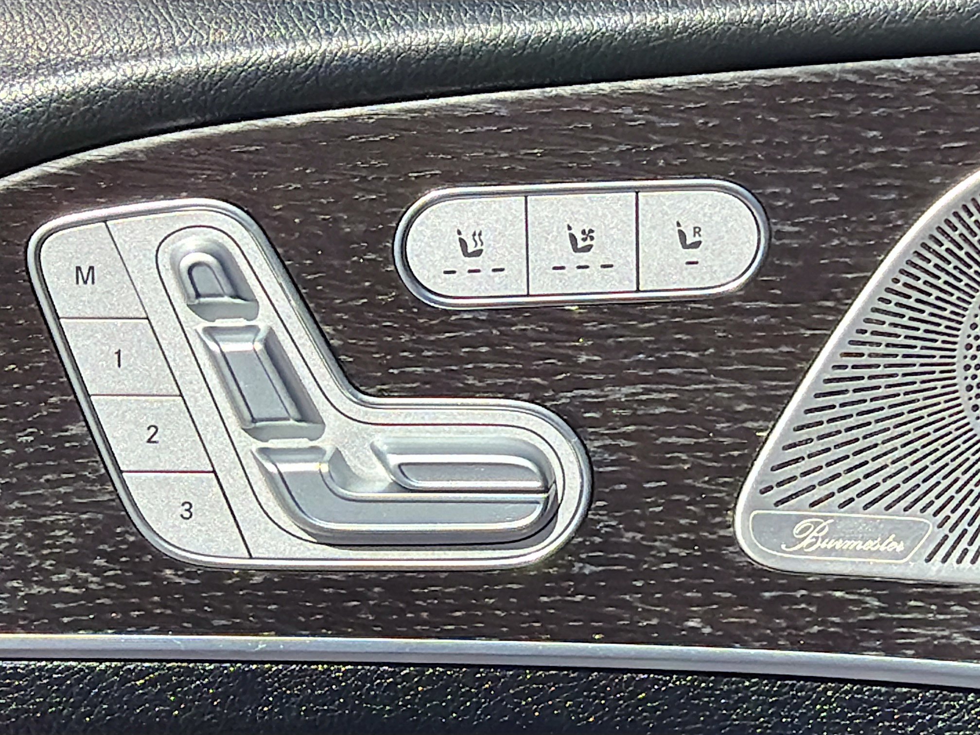 Used 2021 Mercedes-Benz GLS 580 4MATIC image 26