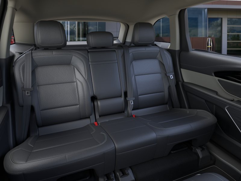 New 2025 Lincoln Nautilus Premier AWD/4WD image 11