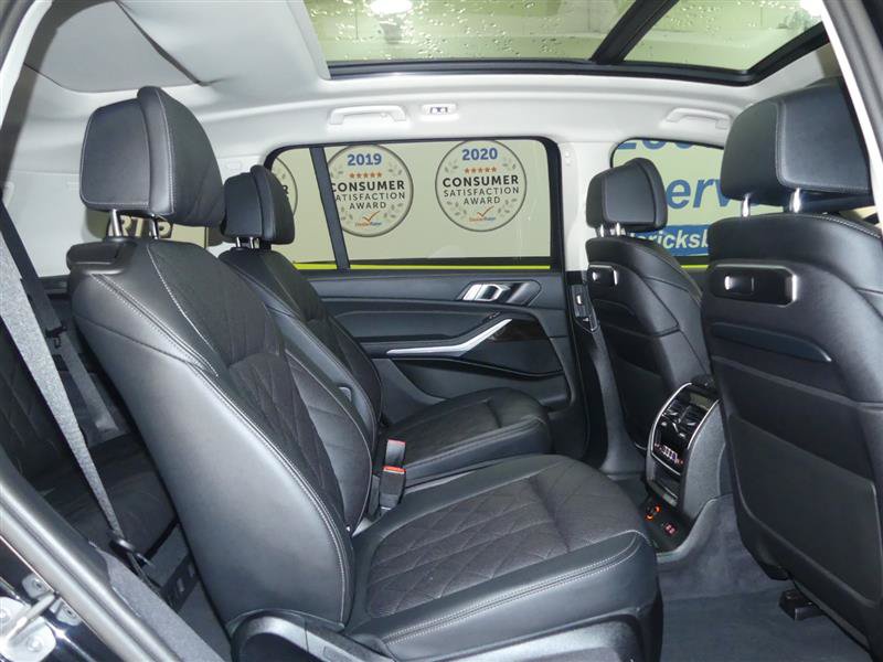 Used 2024 BMW X7 xDrive40i w/ Climate Comfort Package AWD/4WD image 29