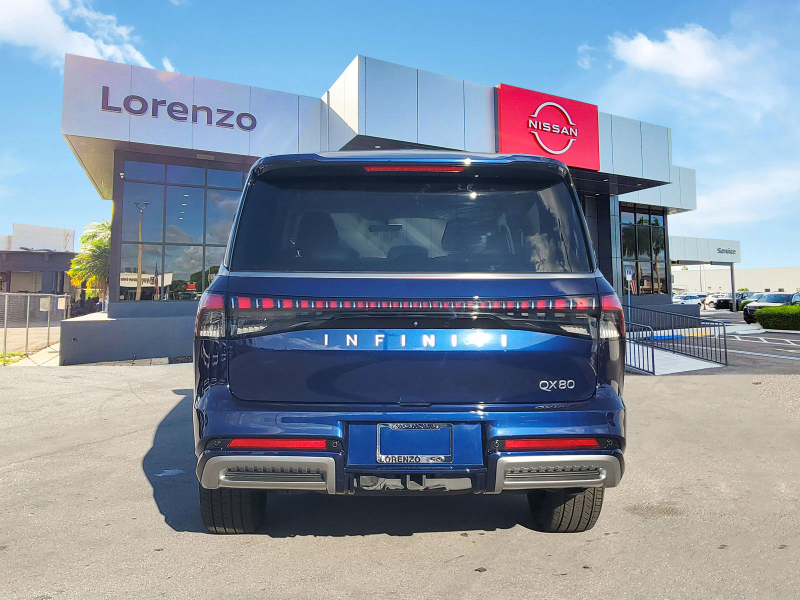 Used 2025 INFINITI QX80 Pure image 6