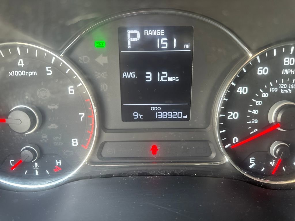 Used 2017 Kia Forte LX image 14