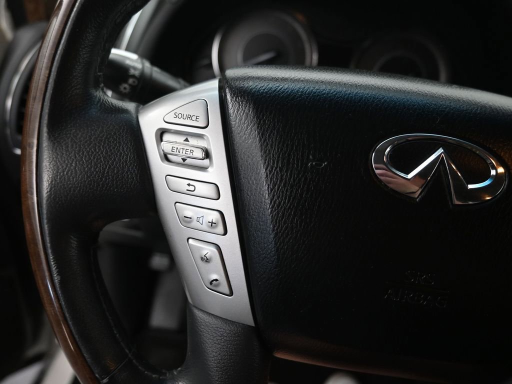 Used 2016 INFINITI QX80 4WD w/ Driver's Assistance Package image 19