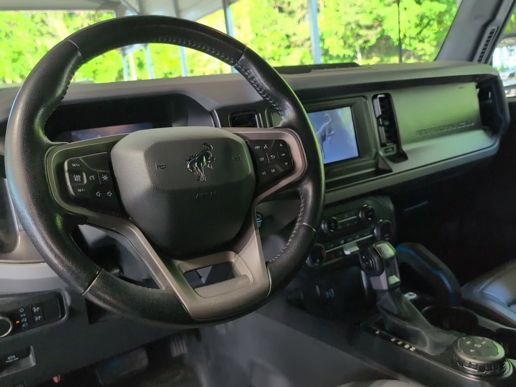 Used 2021 Ford Bronco Black Diamond image 8