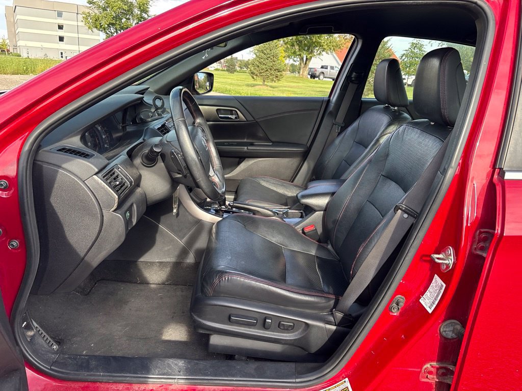 Used 2017 Honda Accord Sport Special Edition image 15