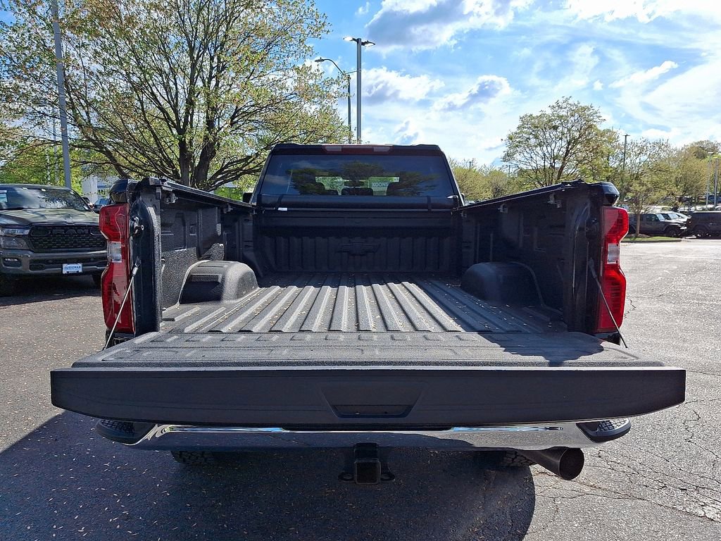 Used 2022 Chevrolet Silverado 2500 LT w/ Convenience Package image 30