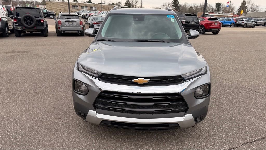 Used 2023 Chevrolet TrailBlazer LT image 3