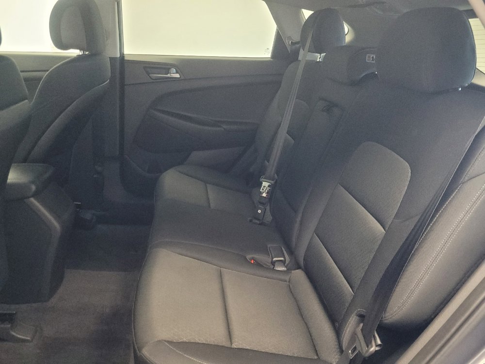 Used 2016 Hyundai Tucson SE w/ Option Group 02 image 18