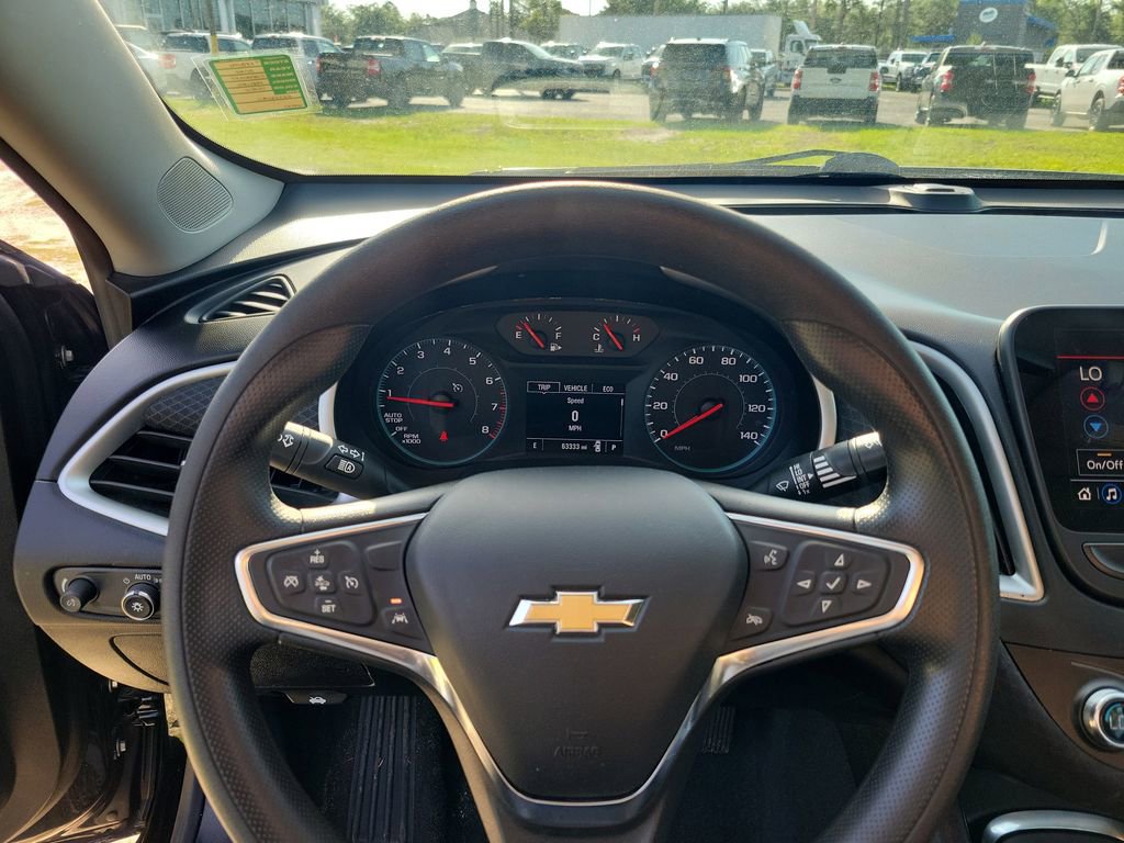 Used 2024 Chevrolet Malibu LT FWD image 19