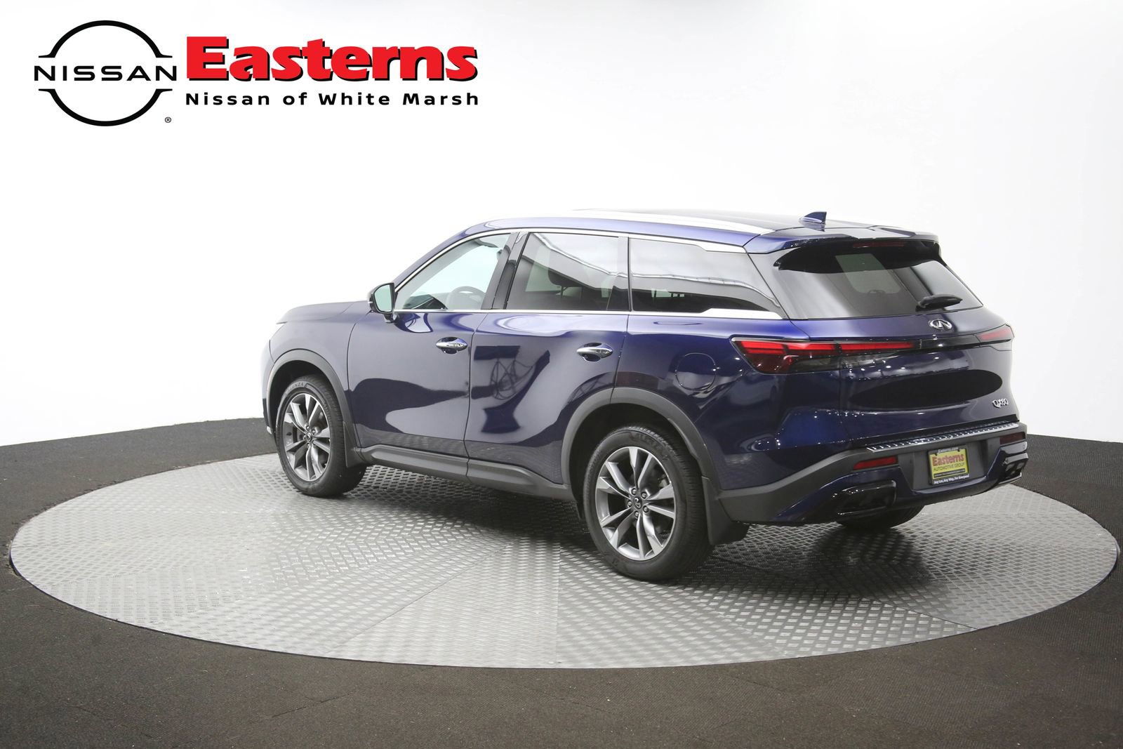 Used 2023 INFINITI QX60 Luxe w/ Cargo Package AWD/4WD image 69