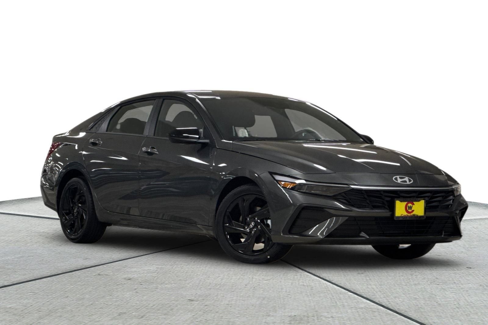 New 2026 Hyundai Elantra Sport FWD image 2
