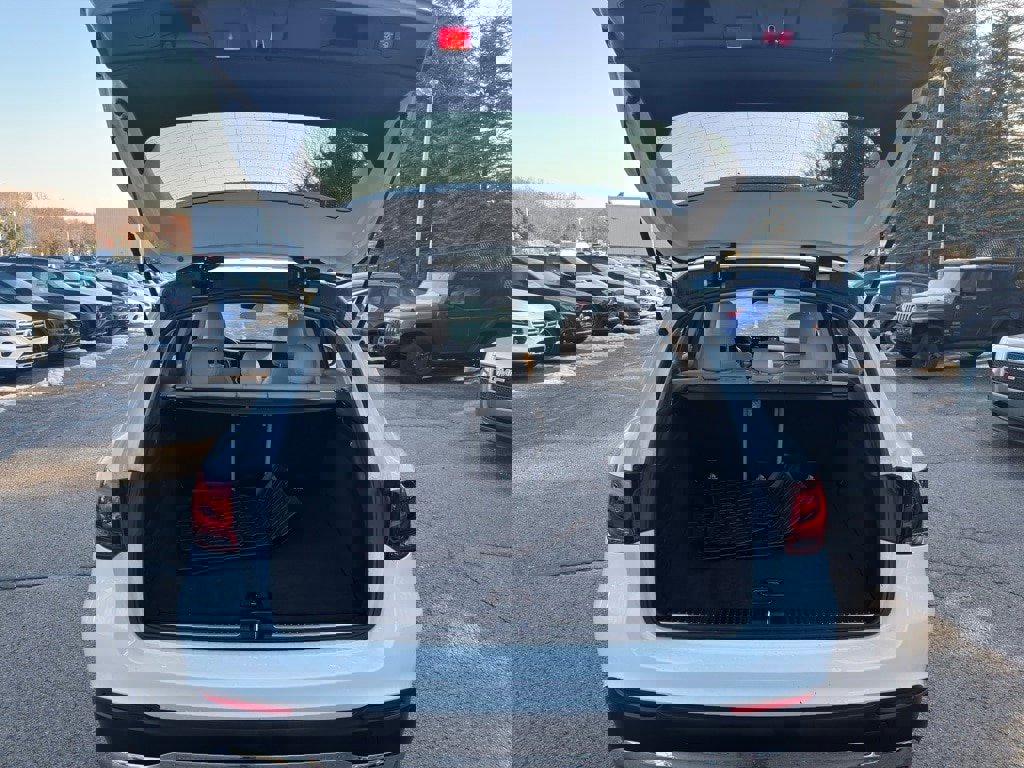 Used 2022 Mercedes-Benz GLC 300 4MATIC image 31