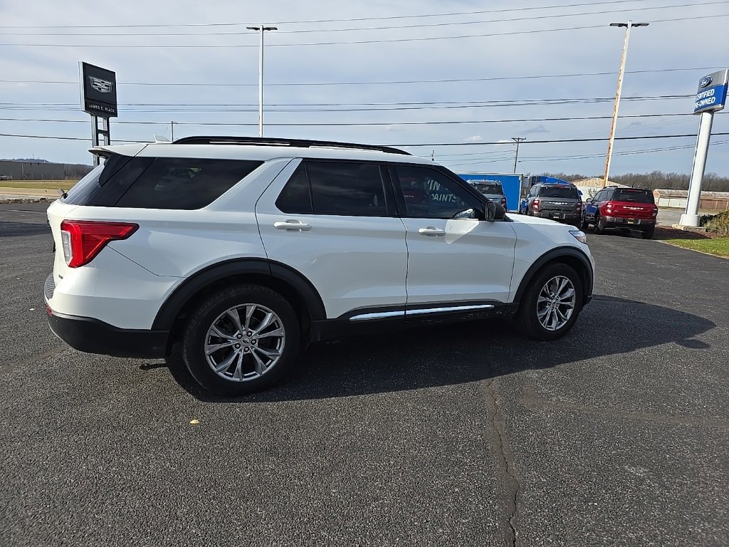Used 2020 Ford Explorer XLT w/ Equipment Group 202A image 6