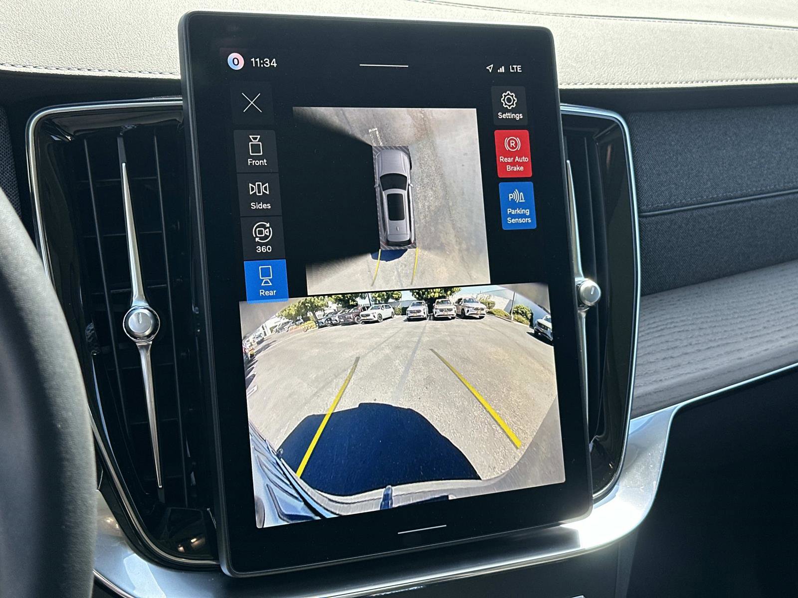 Certified 2026 Volvo XC90 B5 Plus image 13