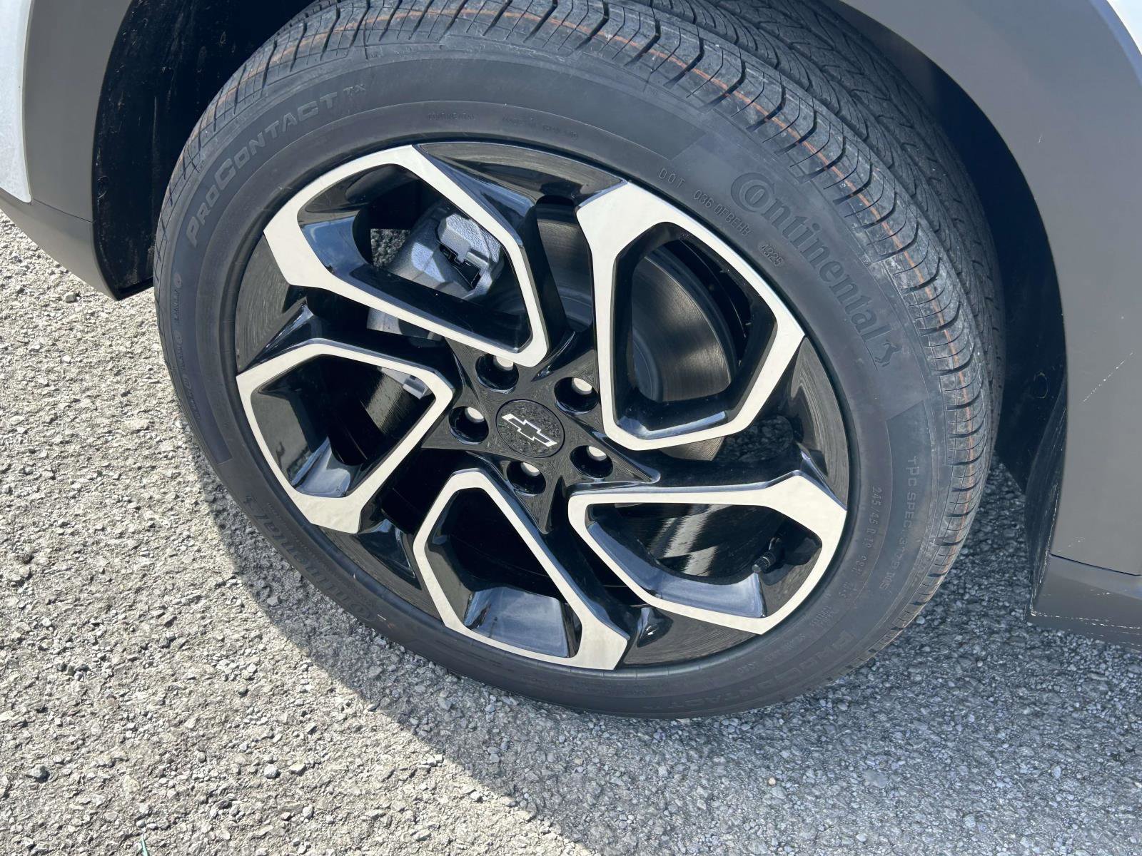 New 2026 Chevrolet Trax RS w/ Driver Confidence Package image 9