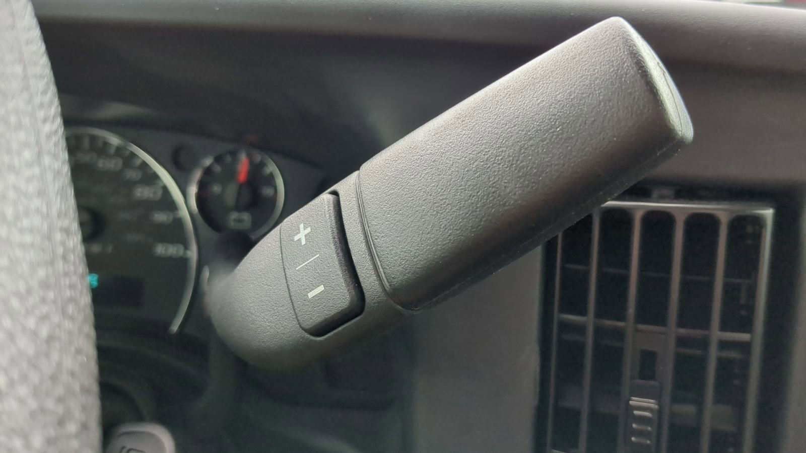 New 2025 GMC Savana 4500 w/ Power Convenience Package RWD image 13