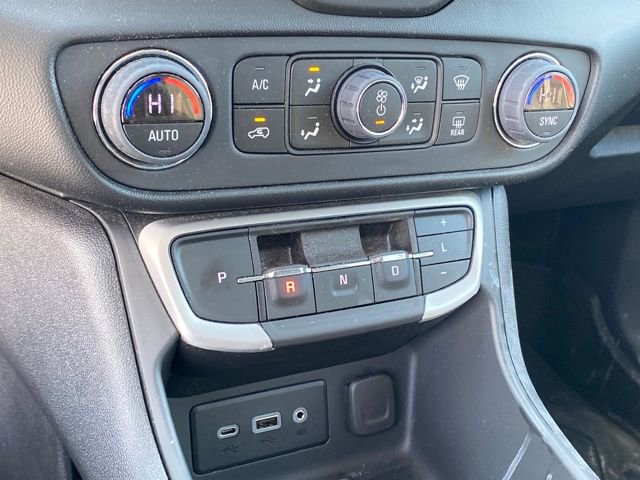 Certified 2023 GMC Terrain SLE w/ Driver Convenience Package image 11