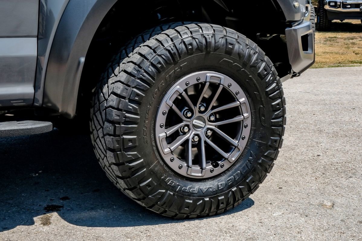 Used 2020 Ford F150 Raptor w/ Equipment Group 802A Luxury image 64