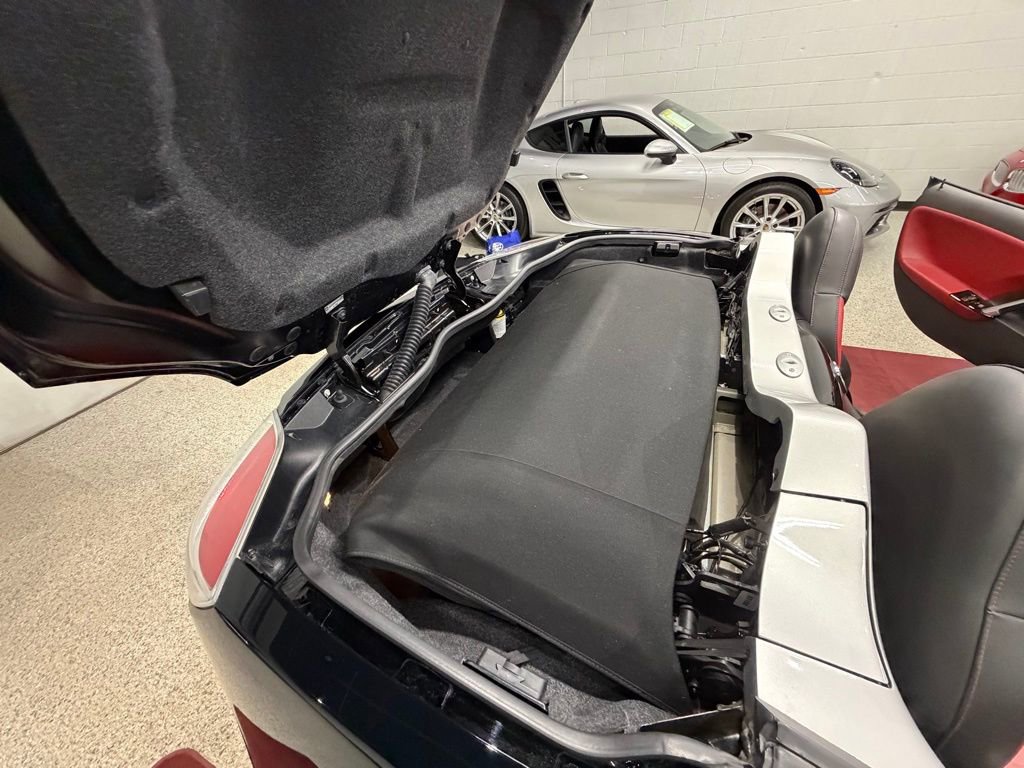 Used 2008 Saturn Sky Red Line RWD image 42