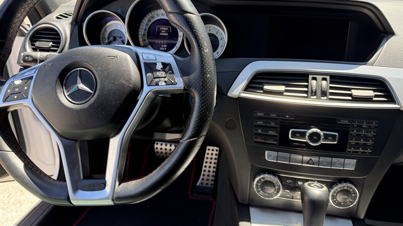 Used 2013 Mercedes-Benz C 350 Sport image 11