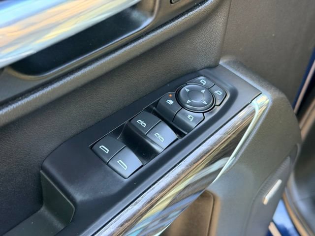 Used 2021 Chevrolet Silverado 1500 LTZ w/ LTZ Premium Package AWD/4WD image 22