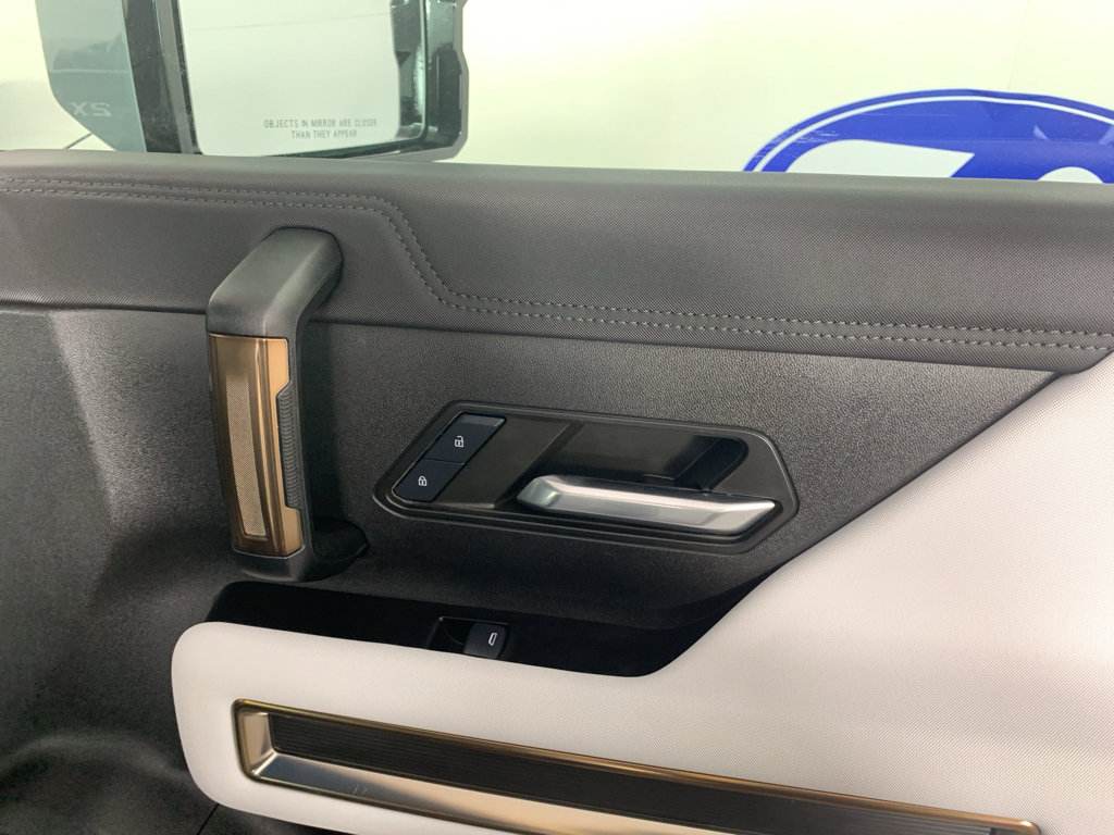 Used 2025 GMC Hummer EV 2X w/ LPO, Sport Package image 44