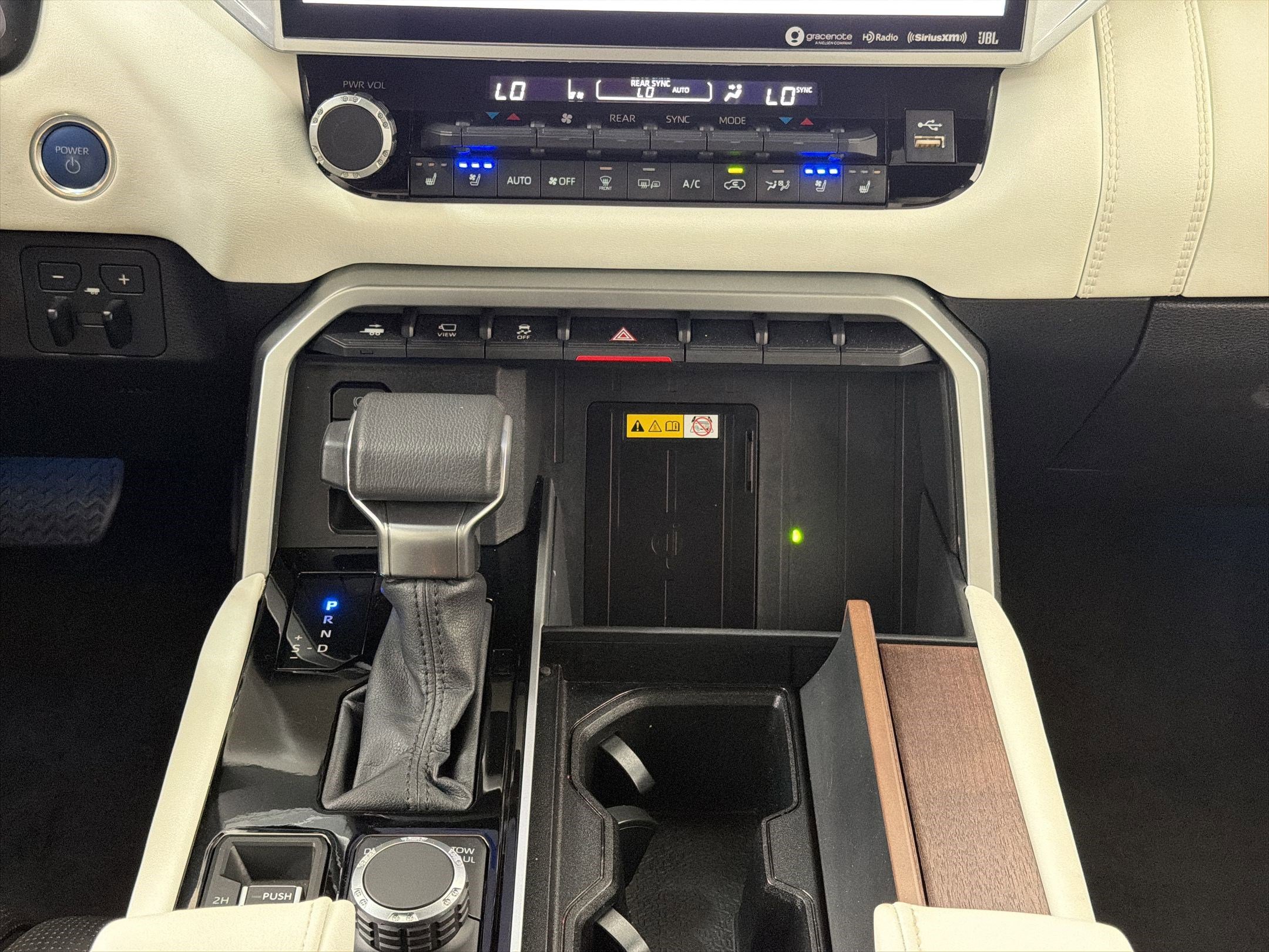 Used 2024 Toyota Sequoia Capstone AWD/4WD image 20