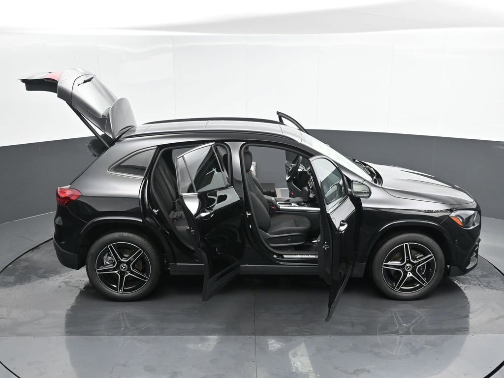 New 2025 Mercedes-Benz GLA 250 4MATIC image 50
