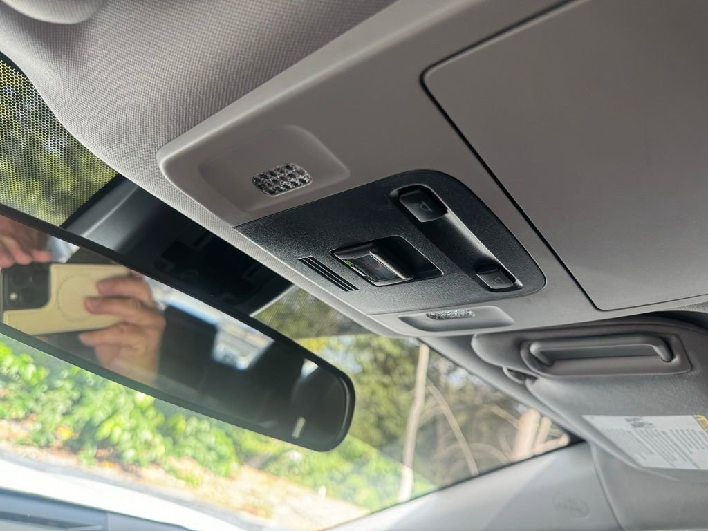 Used 2023 Toyota Camry SE image 23