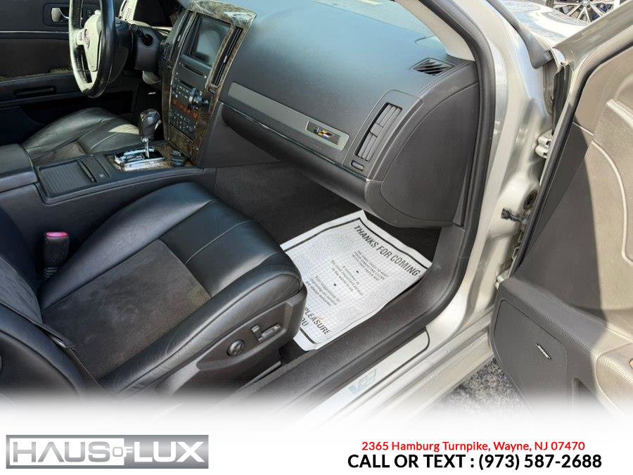 Used 2007 Cadillac STS V image 21