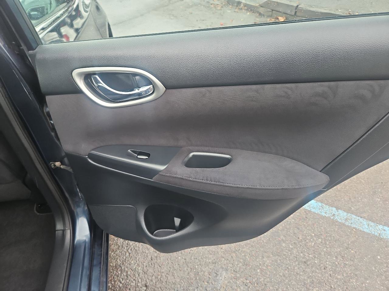 Used 2013 Nissan Sentra FE+ SV image 18