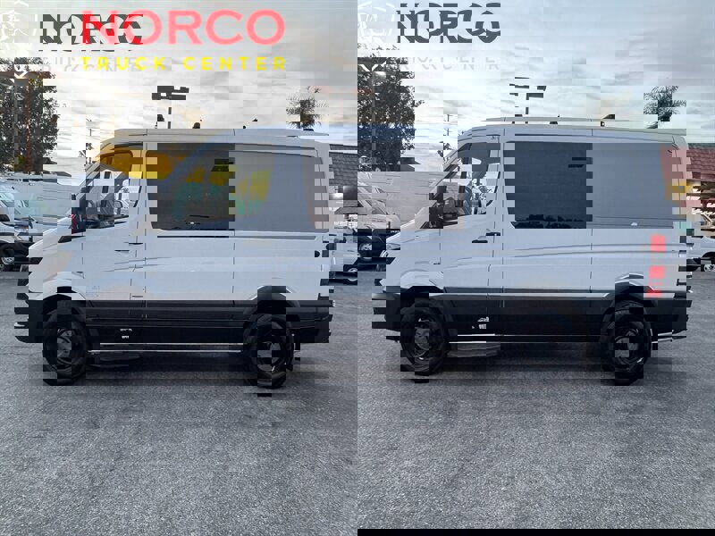 Used 2016 Mercedes-Benz Sprinter 2500 image 7