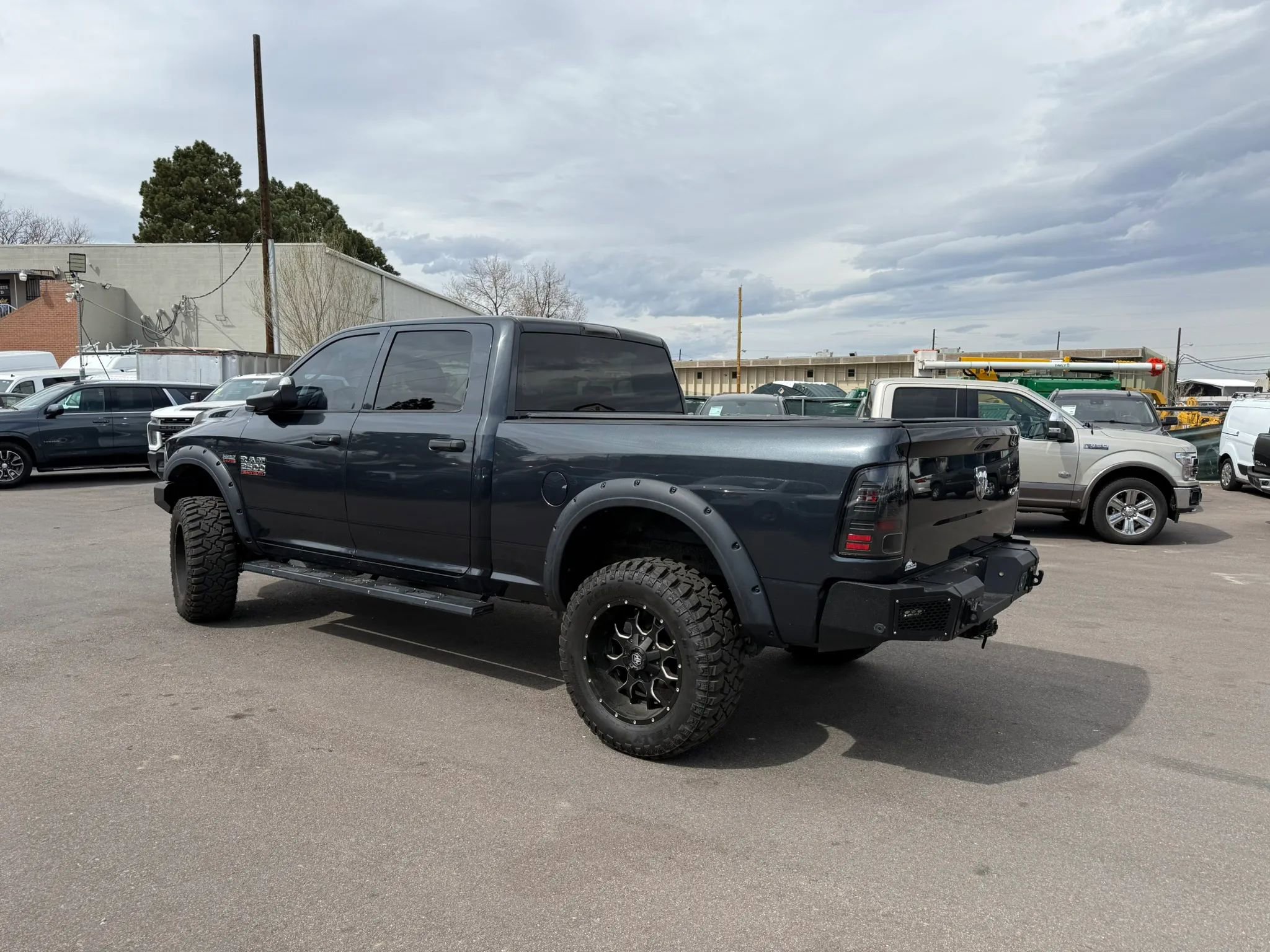 Used 2015 RAM 2500 Tradesman w/ Chrome Appearance Group AWD/4WD image 5
