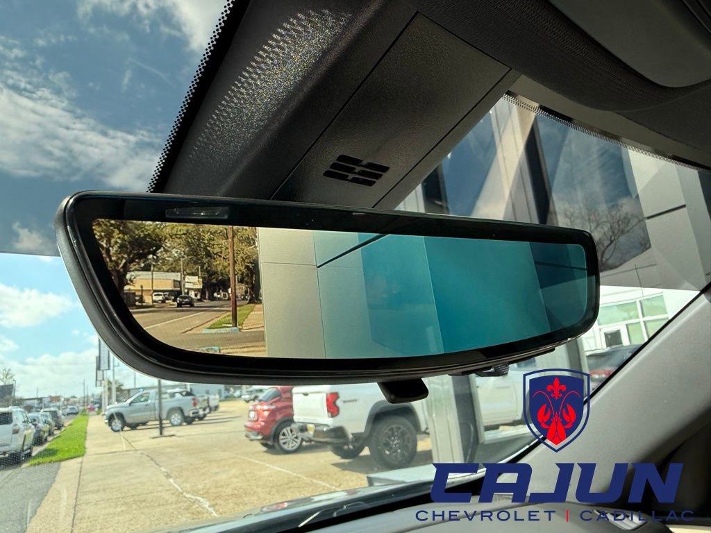 Used 2023 Chevrolet Traverse LT w/ LT Premium Package image 18