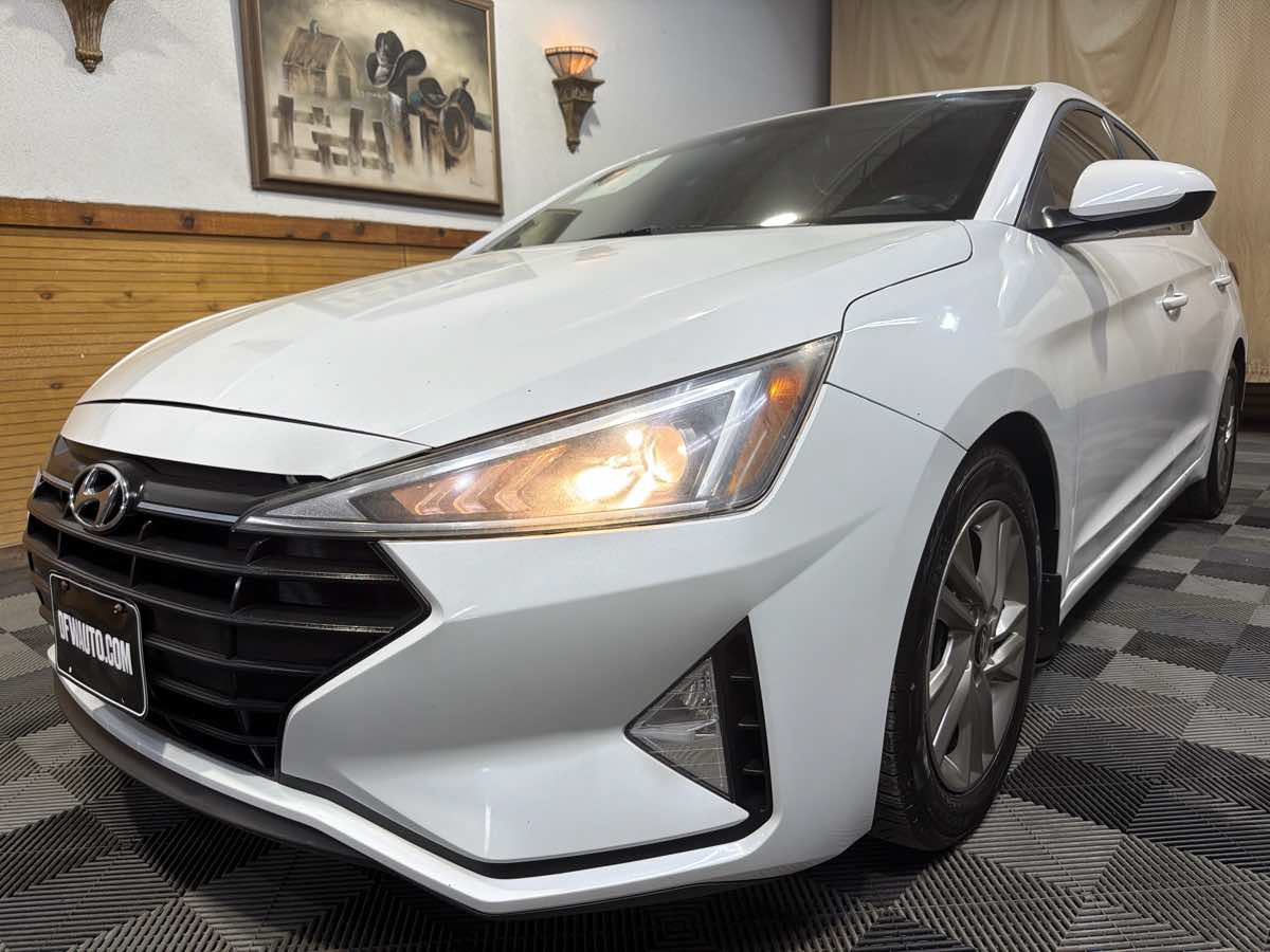 Used 2019 Hyundai Elantra SEL FWD image 5