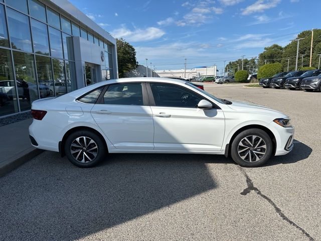 New 2025 Volkswagen Jetta S image 8