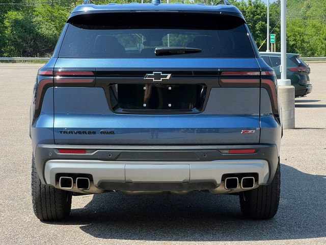 Used 2024 Chevrolet Traverse Z71 AWD/4WD image 52