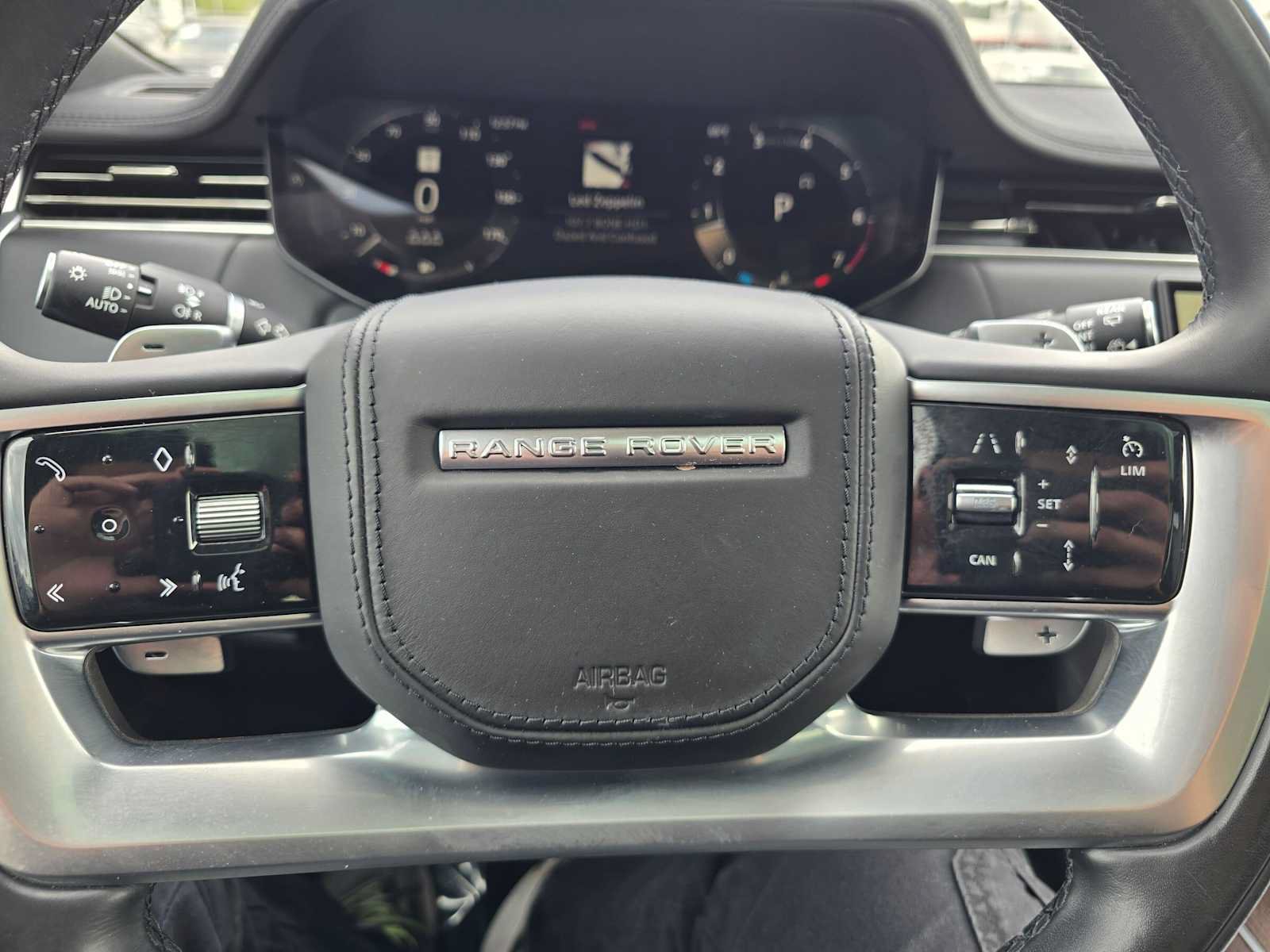 Used 2023 Land Rover Range Rover SE AWD/4WD image 24