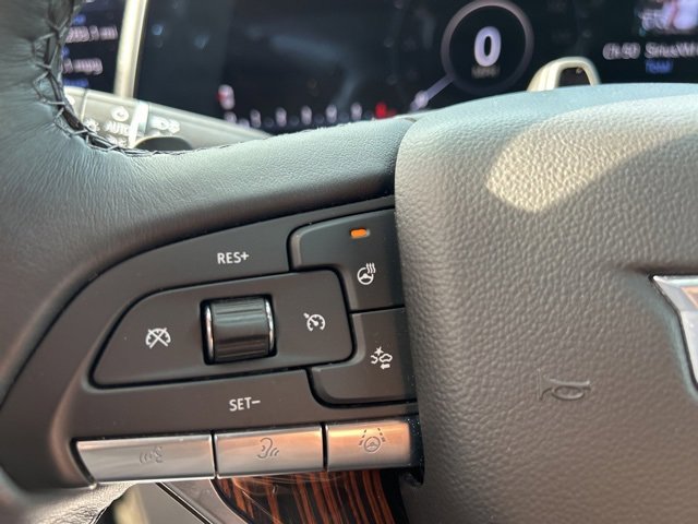 Certified 2023 Cadillac Escalade Premium Luxury image 39