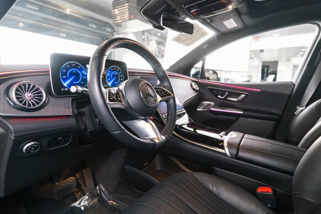 Certified 2023 Mercedes-Benz EQE 500 4MATIC SUV image 4