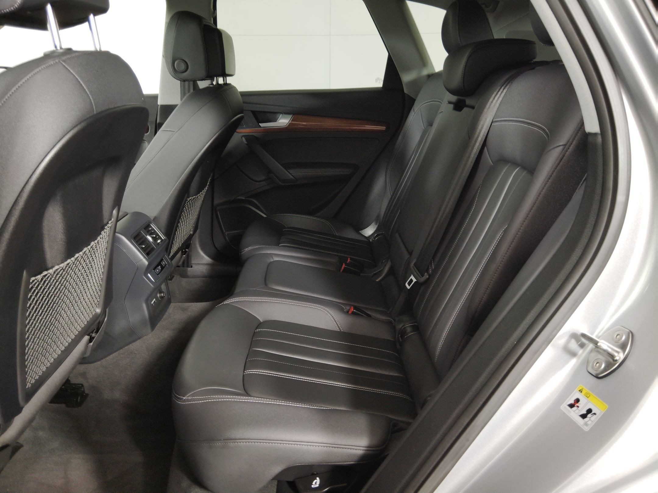 Used 2022 Audi Q5 2.0T Premium Plus w/ Premium Plus Package image 13