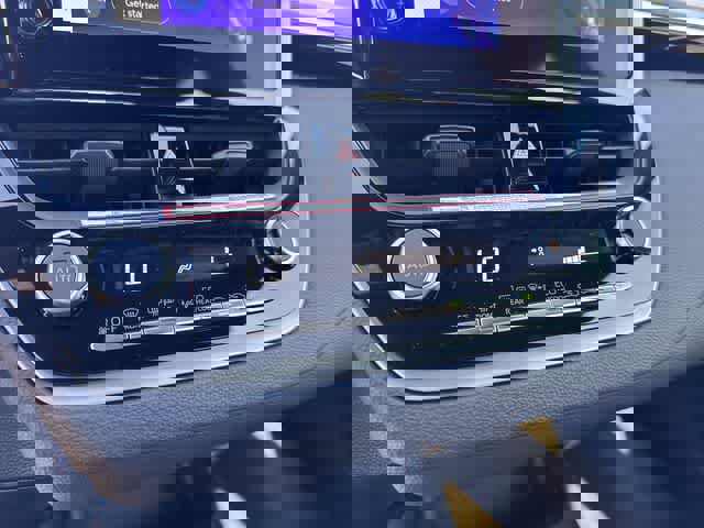 Certified 2026 Toyota Corolla SE image 22