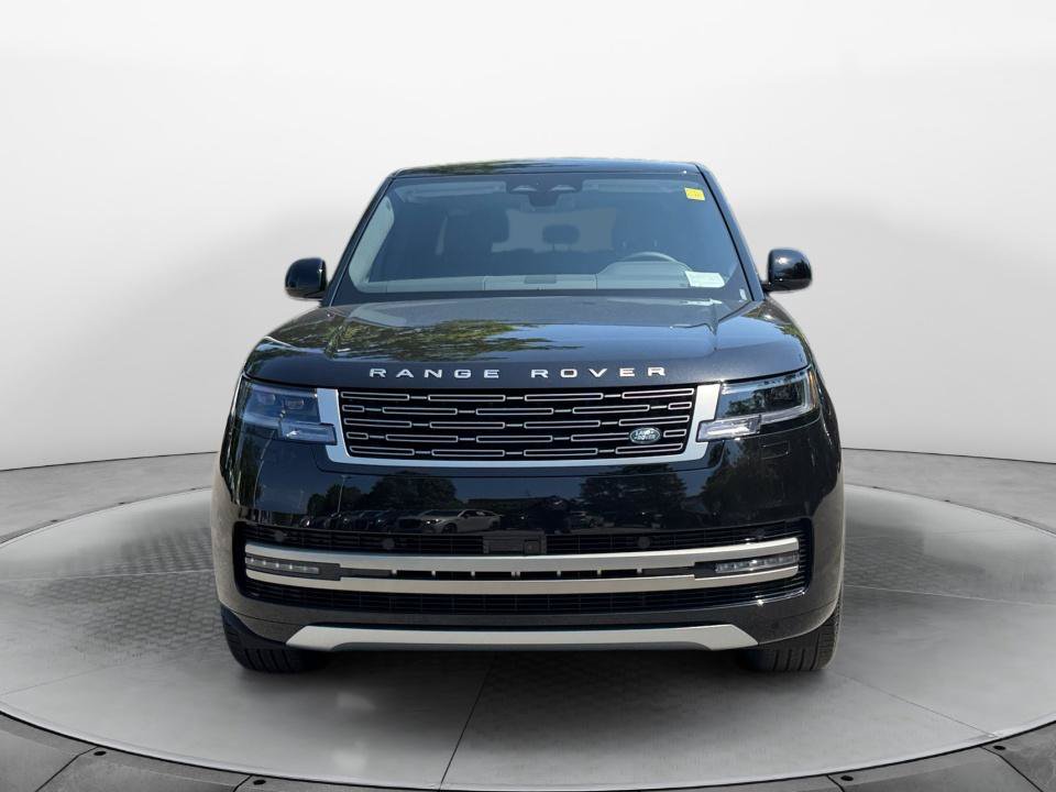New 2026 Land Rover Range Rover Long Wheelbase SE AWD/4WD image 2