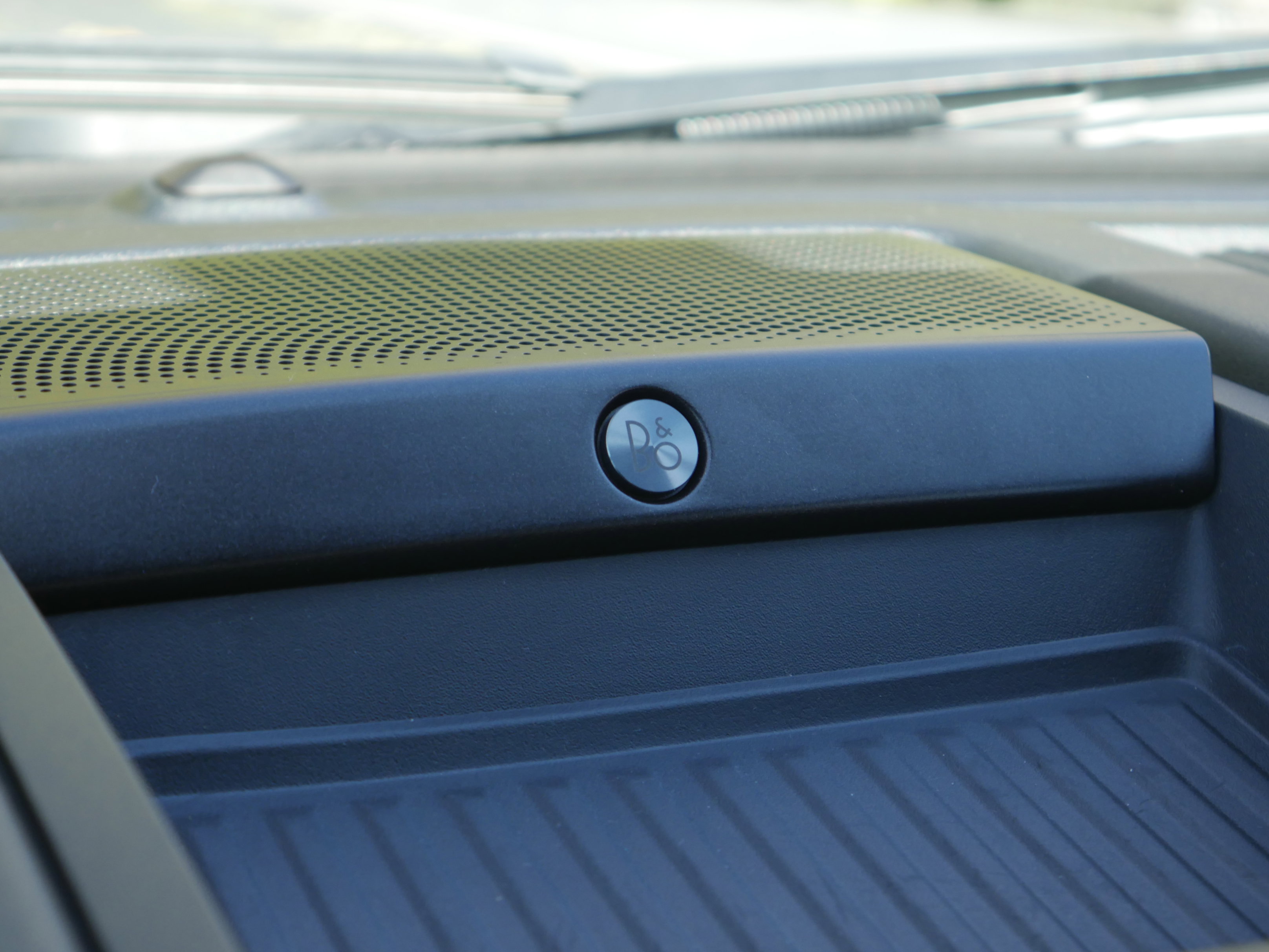 Used 2019 Ford F350 Platinum w/ Platinum Ultimate Package image 12