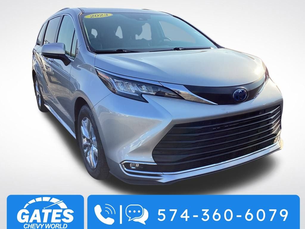 Used 2023 Toyota Sienna XLE